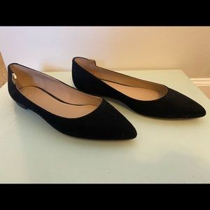 Tory Burch Black Suede Pointed Toe Flats. Size 6.